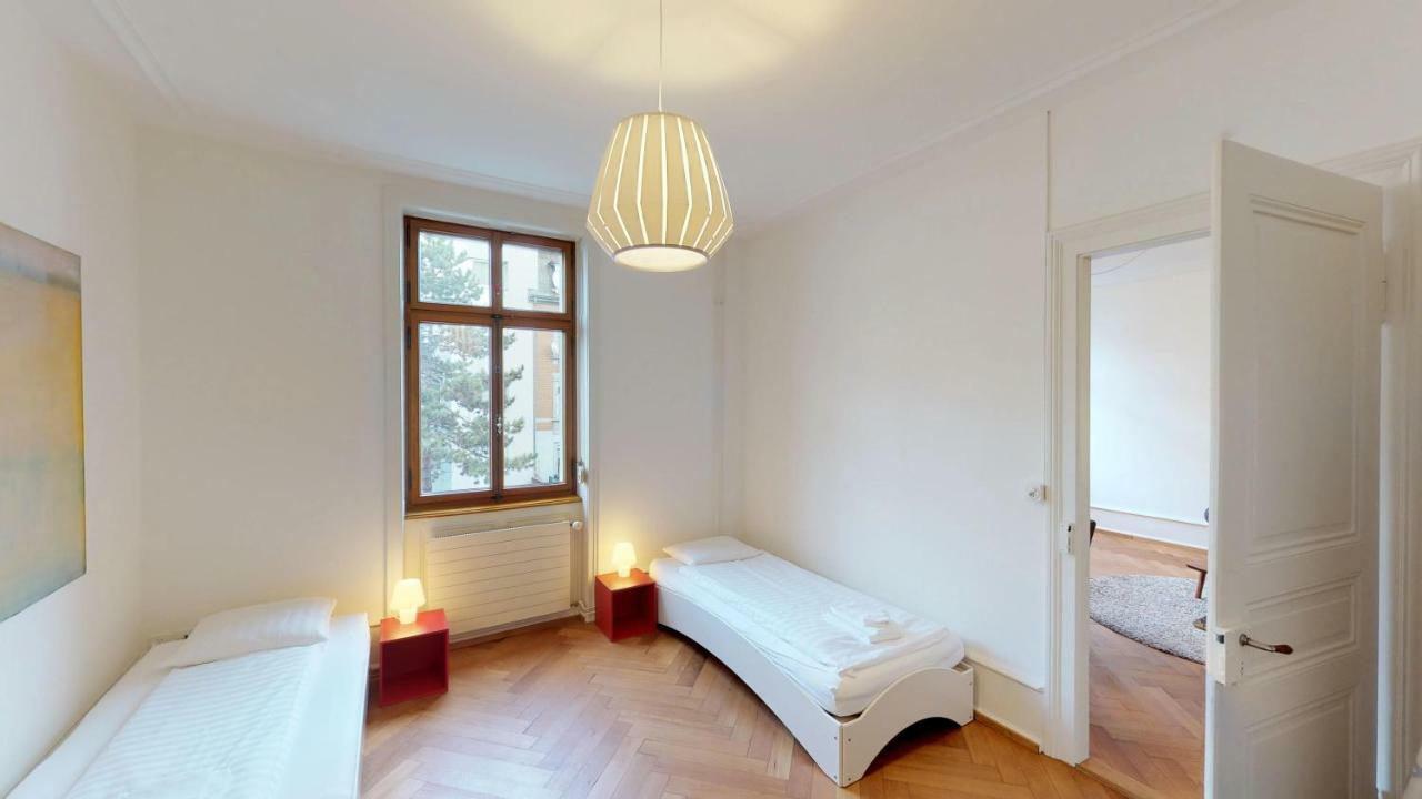 Unique Serviced Living @ Airport Line Basel Eksteriør bilde