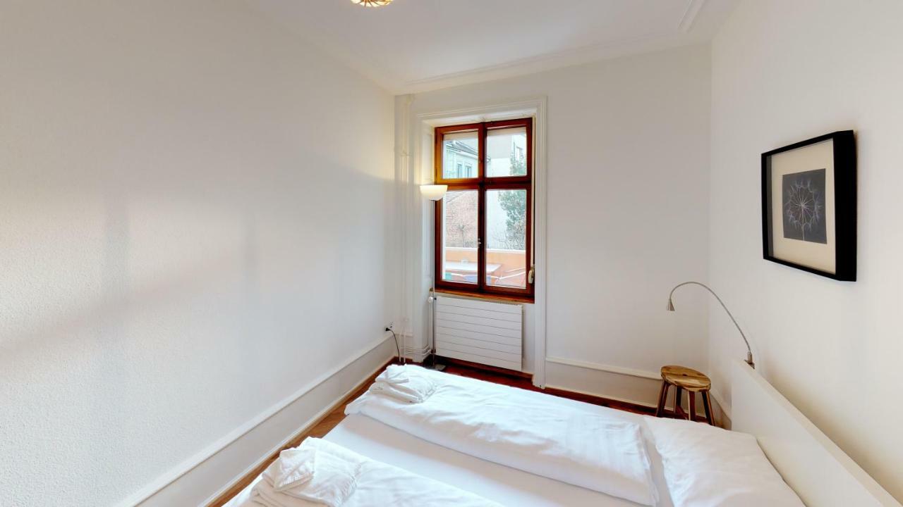 Unique Serviced Living @ Airport Line Basel Eksteriør bilde